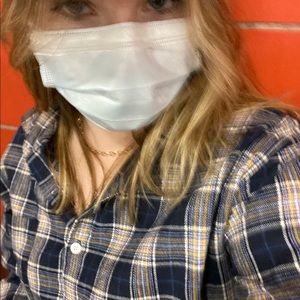 Meet your Posher, Ella